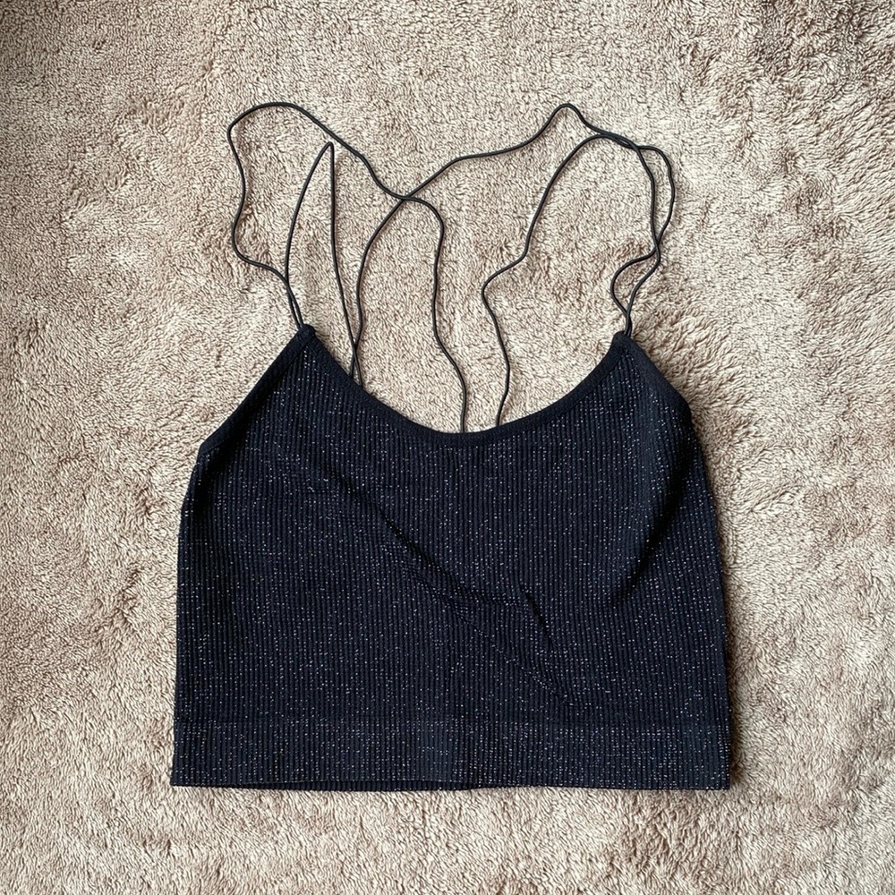 Simple black top - layering